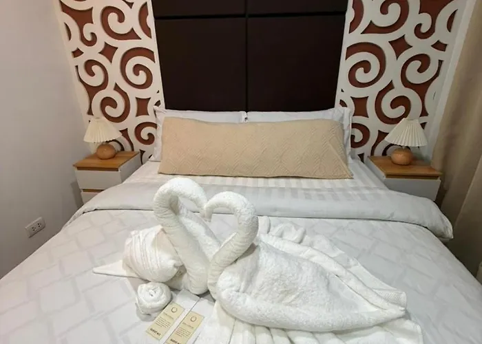 Mckinley Hill Bgc 1br Pool, Gym, Sauna Sleeps 3 Manila