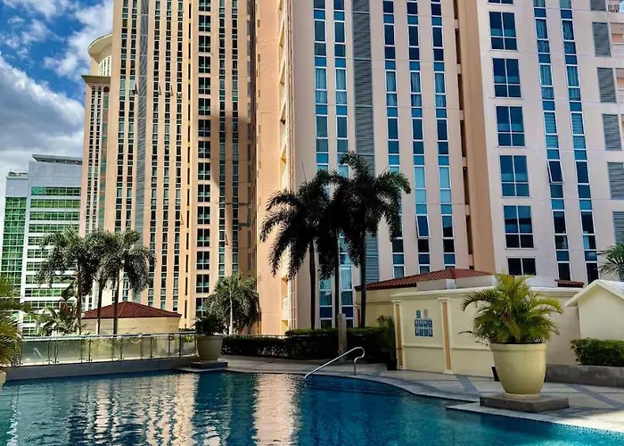 Mckinley Hill Bgc 1br Pool, Gym, Sauna Sleeps 3 * Manila